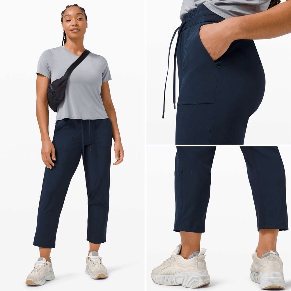 Lululemon Beyond the Studio Jogger HR Crop Cinch Ankle Pants Size 10 True Navy